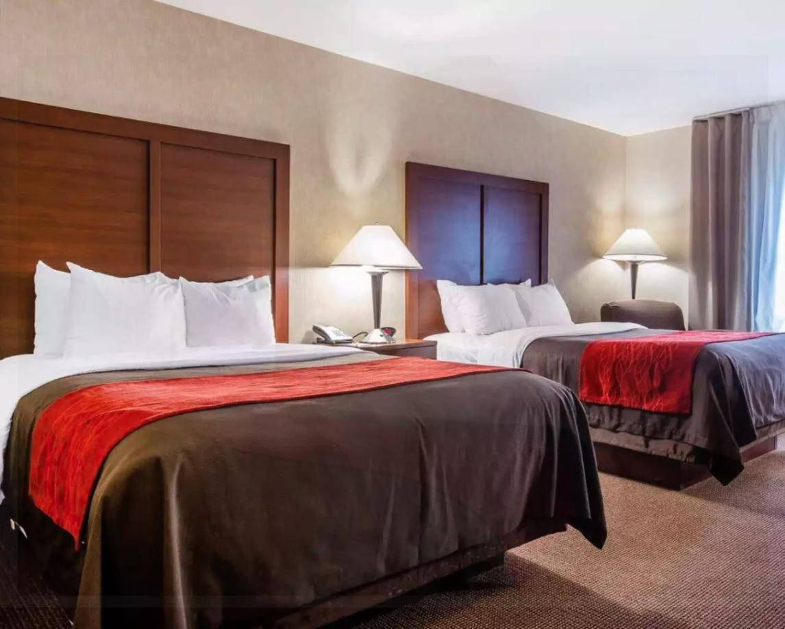 Akwesasne Mohawk Casino Resort And Players Inn Hotel -Formerly Comfort Inn And Suites Hogansburg Ny Exterior photo